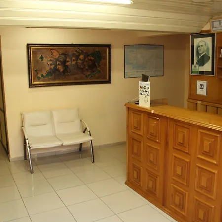 Yalcin Hotel Cesme