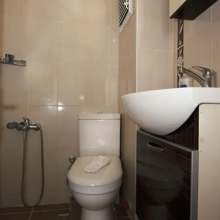 فندق يالسين