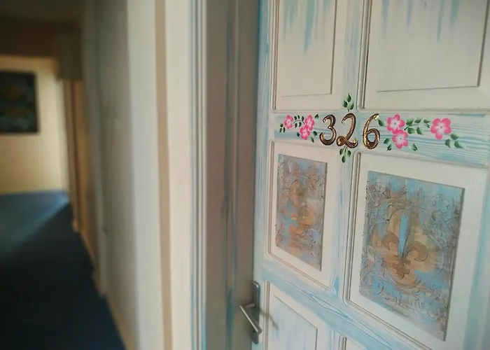 Yalcin Hotel Çeşme