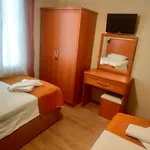 Yalcin Hotel 2*