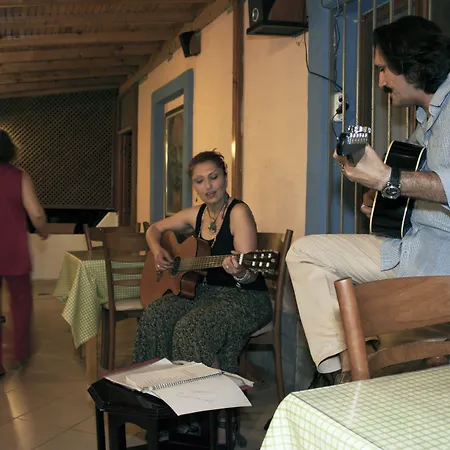 Yalcin Hotel Çeşme