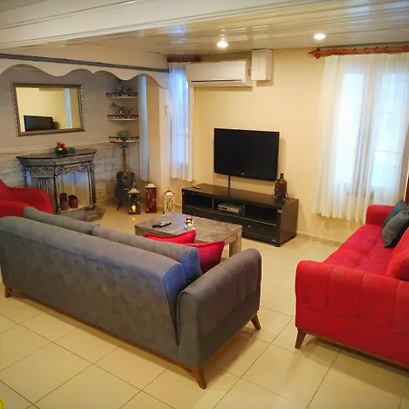 亚尔钦酒店 2* Çeşme